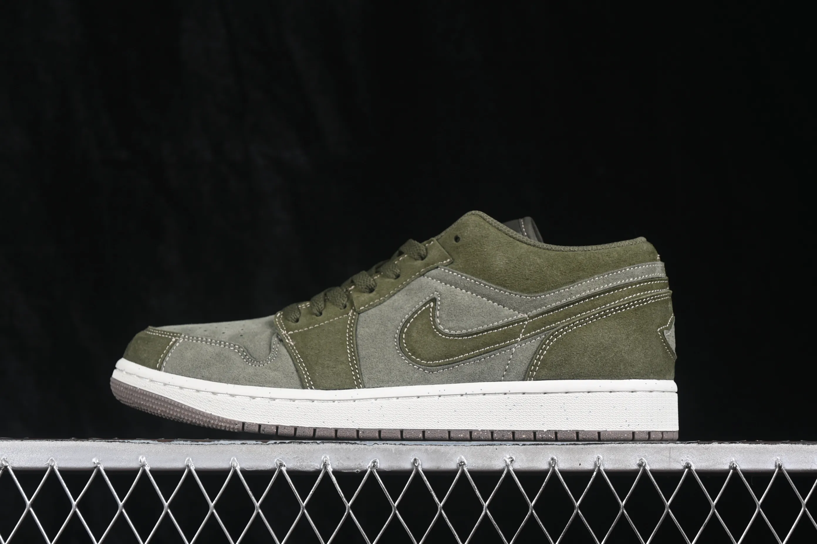 All categories Air Jordan Jordan series basketball shoes Air Jordan 1 Low Air Jordan 1 Low AJ1 Joe 1 low-top retro culture basketball shoes FQ3055-300